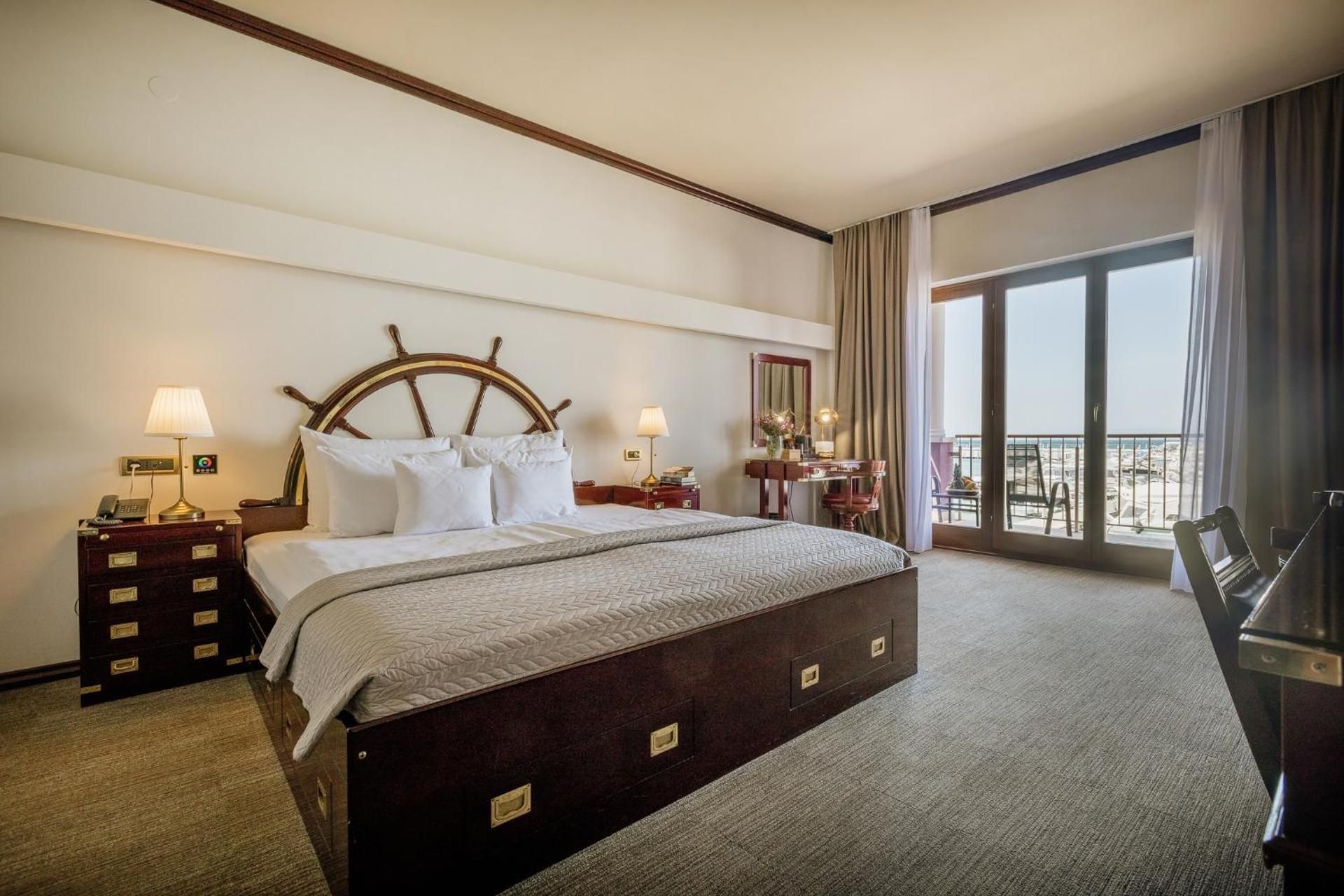 Deluxe Double Room with Sea View