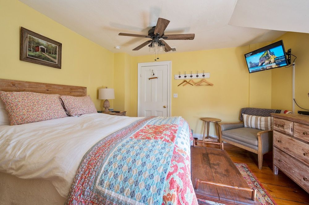 The Gables of Rhinebeck Inn