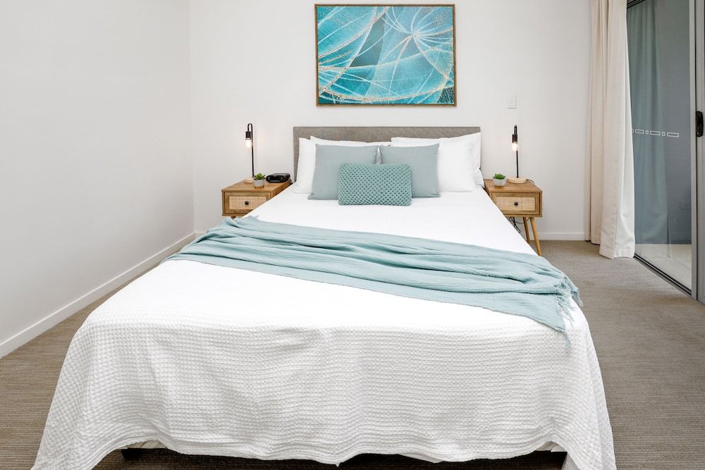 undefined Pool View City Centre Apartment 206 4