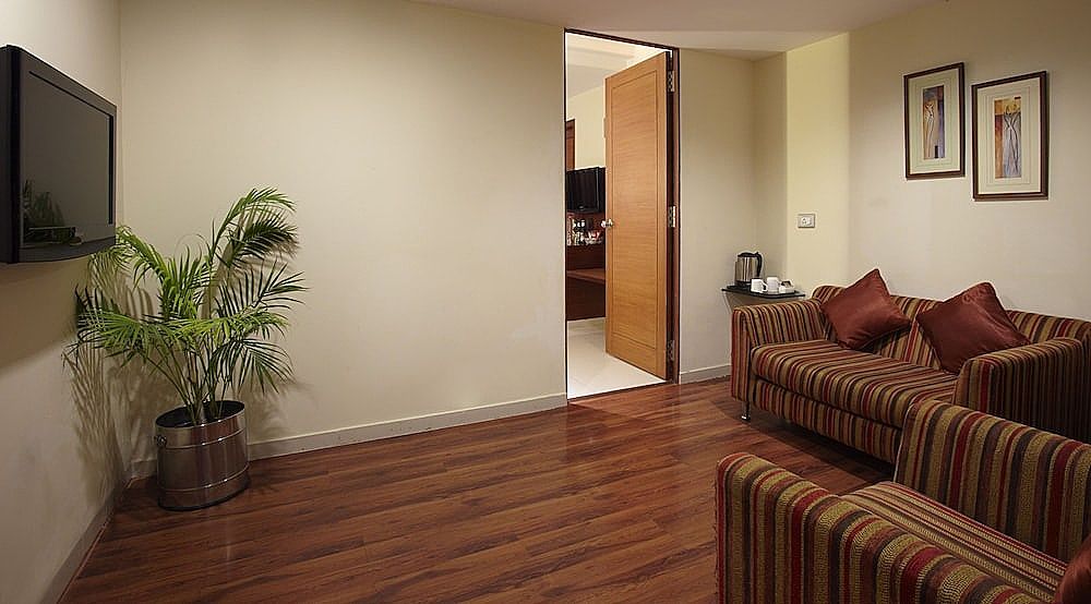 The President Hotel Luxury Room 5