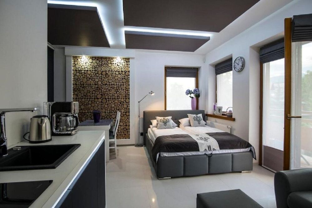 Studio (Onyx)