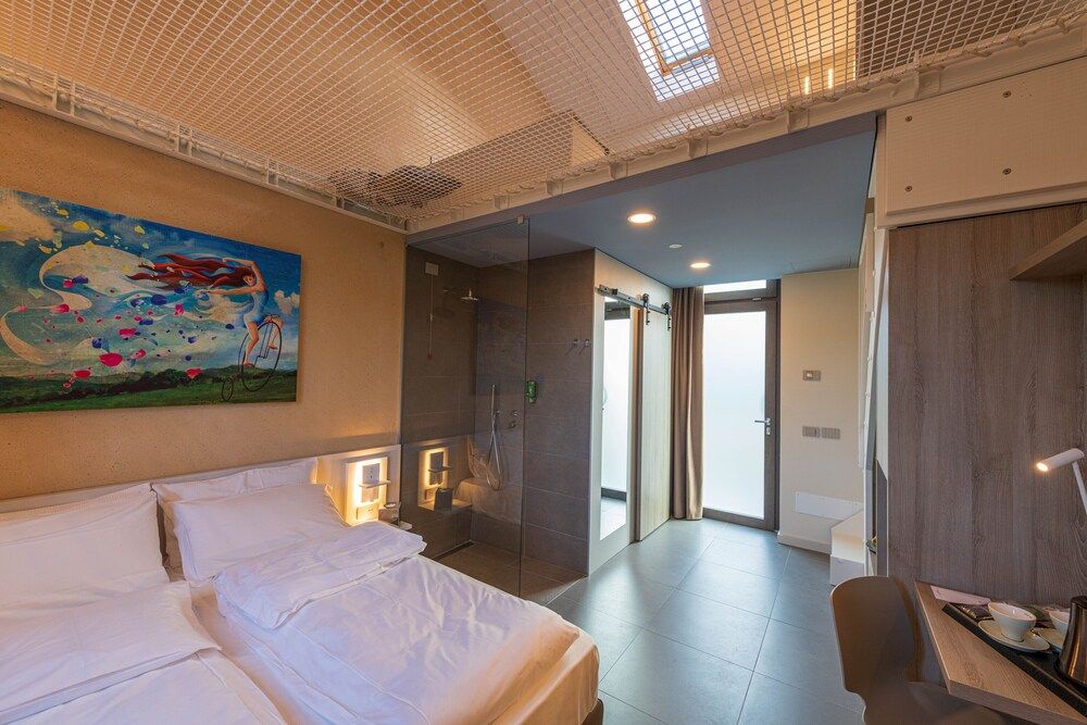 Borgo Stazione Bike Inn Family Room 5