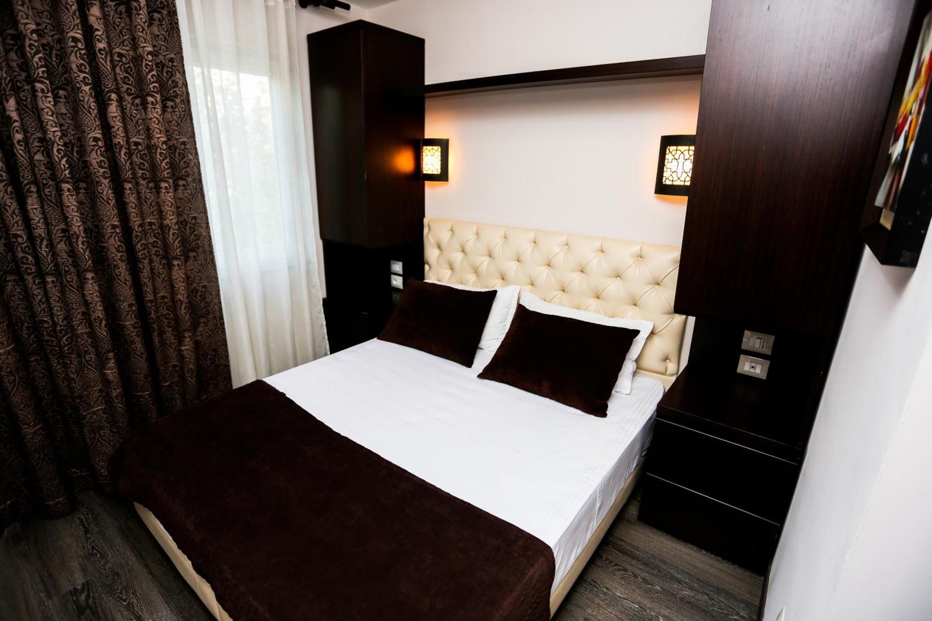 Hotel Town House Triple Room 4