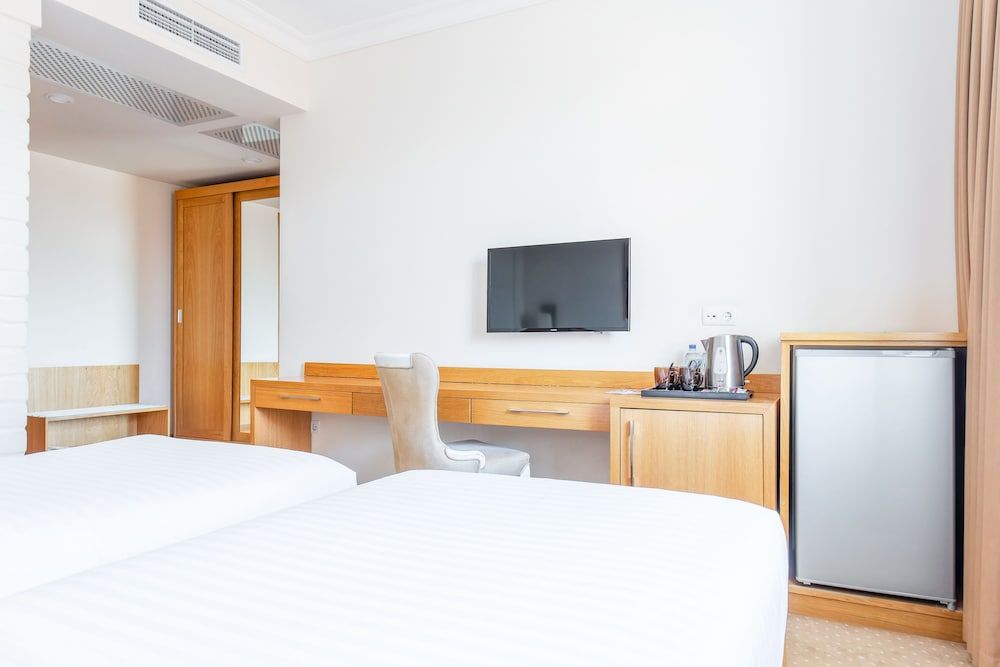 Praga Hotel Standard Double or Twin Room, 1 King Bed, City View