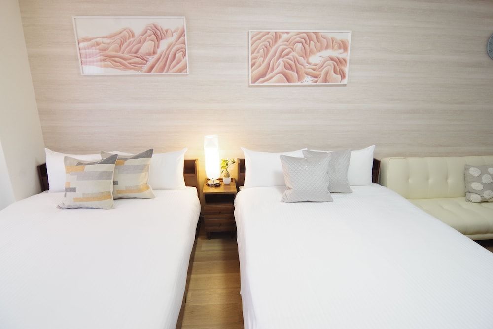 Nipponbashi Art Hotel Room (606) 2