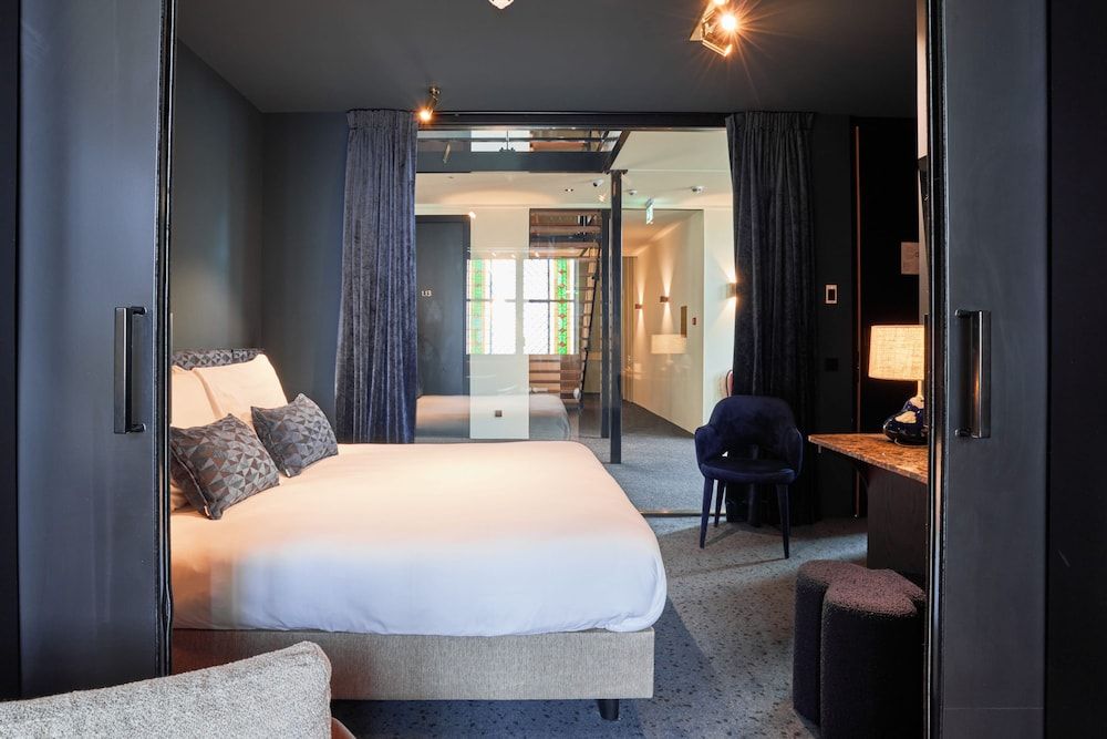 Heavens Hotel Family Quadruple Room 4