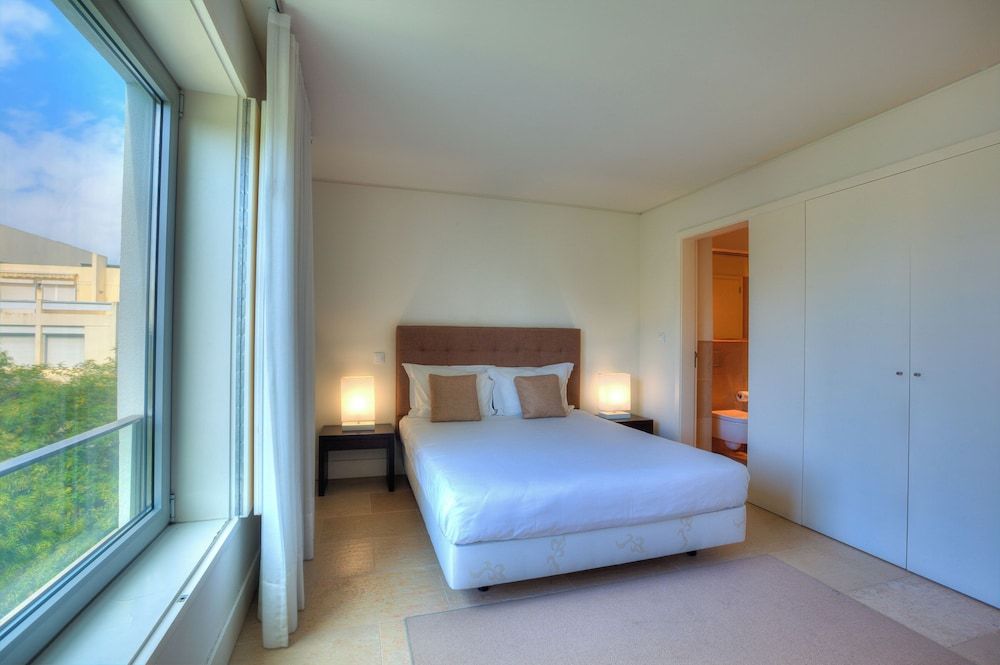 One-Bedroom Apartment with Extra bed