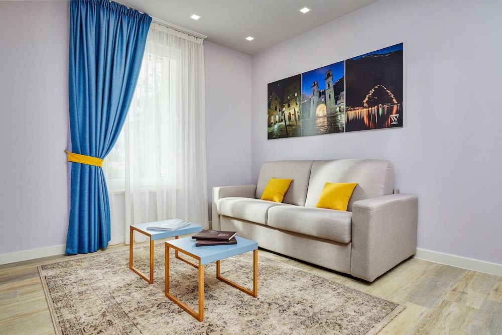 Maison W Deluxe Apartment, Garden View 17