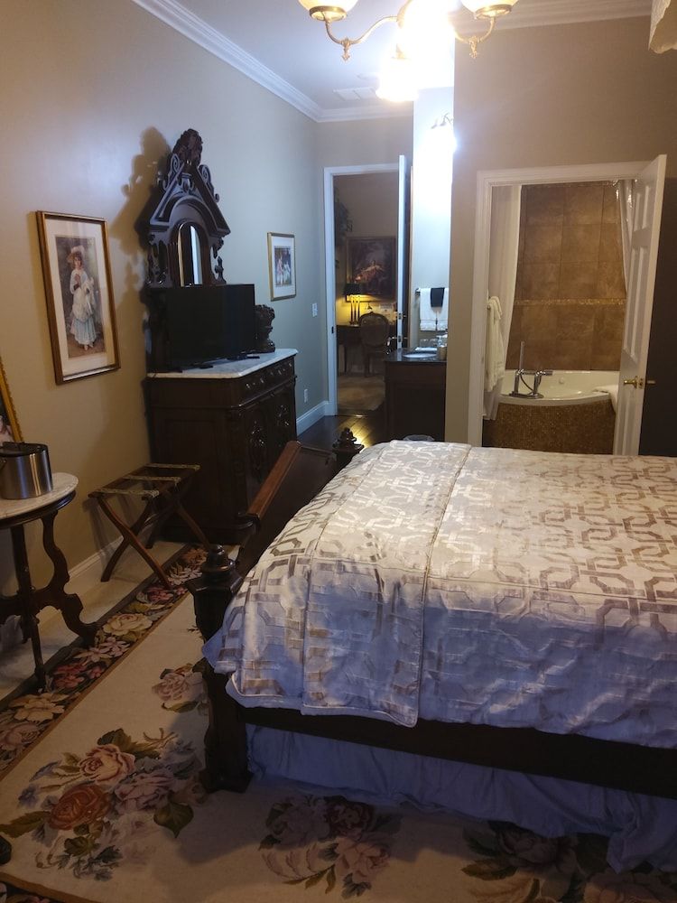 Inntiquity A Country Inn Louisiana Room 3