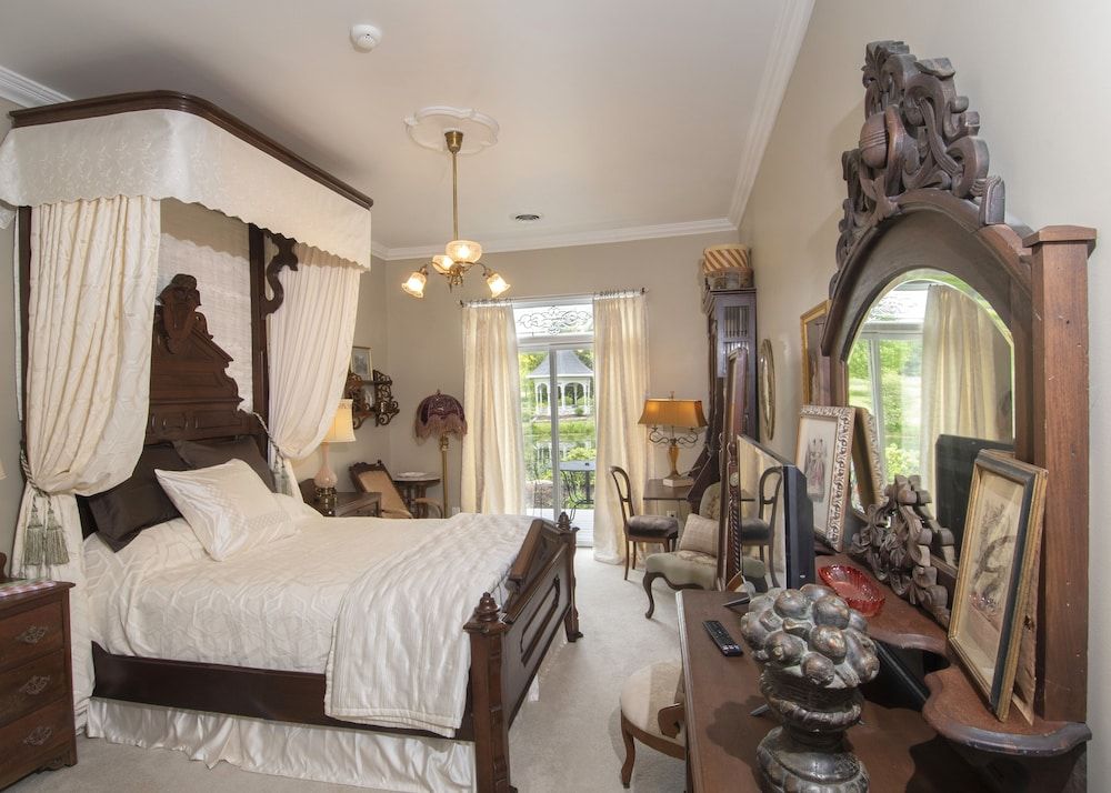 Inntiquity A Country Inn Louisiana Room 4