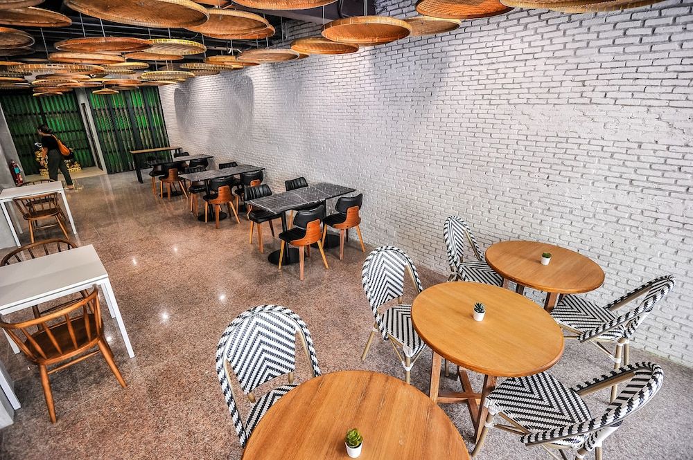 undefined 7 Days Premium Hotel at Icon Siam Station 3