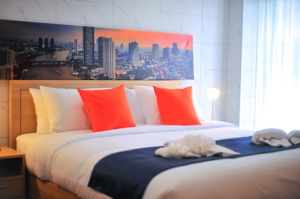 undefined 7 Days Premium Hotel at Icon Siam Station