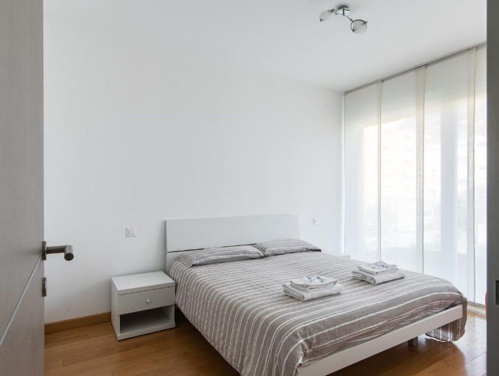 undefined Roggia Apartments 10