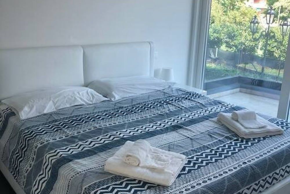 undefined Roggia Apartments 3