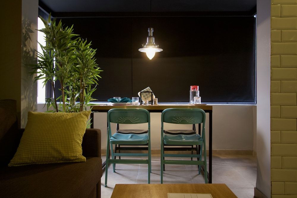 SuiteLoc Apparthotel Superior Suite 13