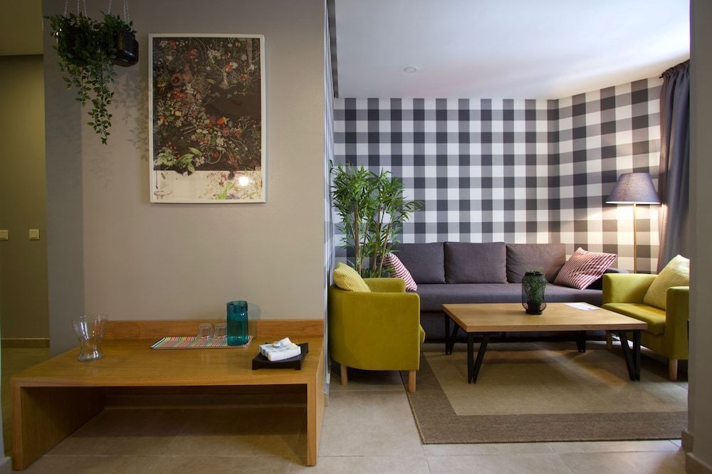 SuiteLoc Apparthotel Superior Suite 17