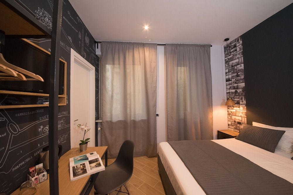 Eco di Napoli Basic Double Room