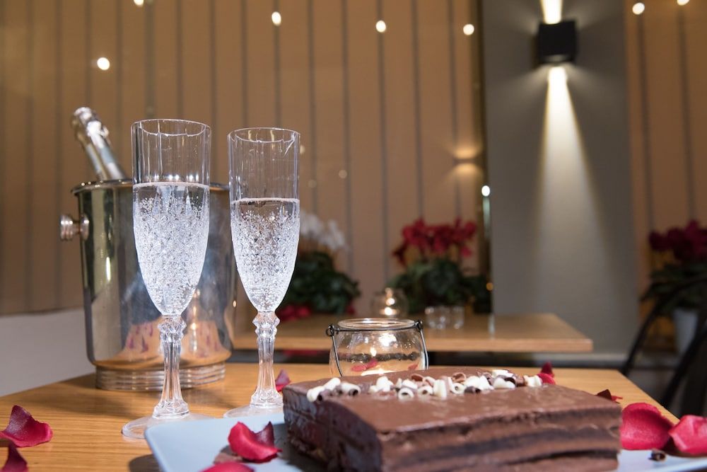 undefined Eco di Napoli 7