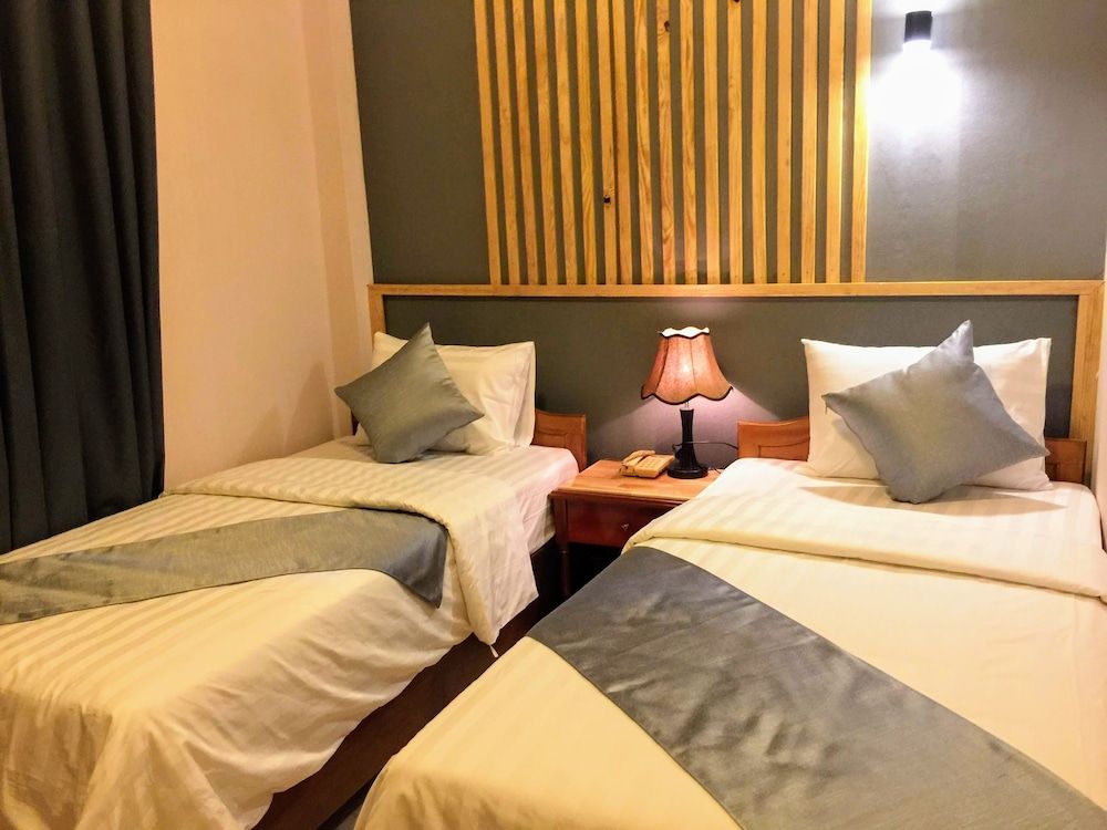 undefined Na Nue Hotel 5