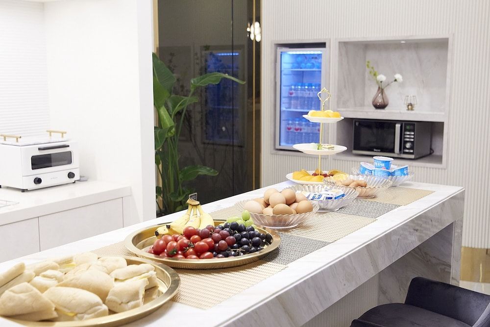 undefined Den Basta Signature Hotel 8