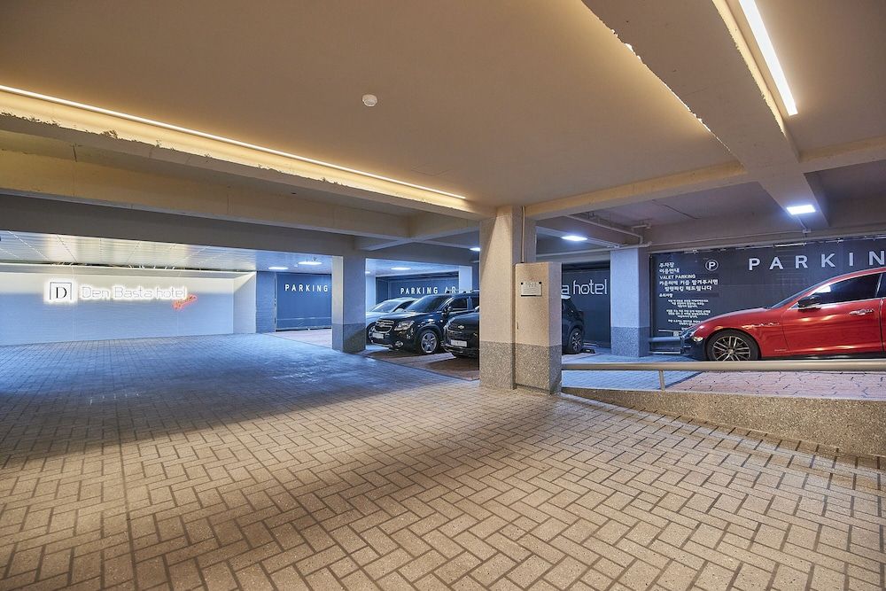 undefined Den Basta Signature Hotel 6