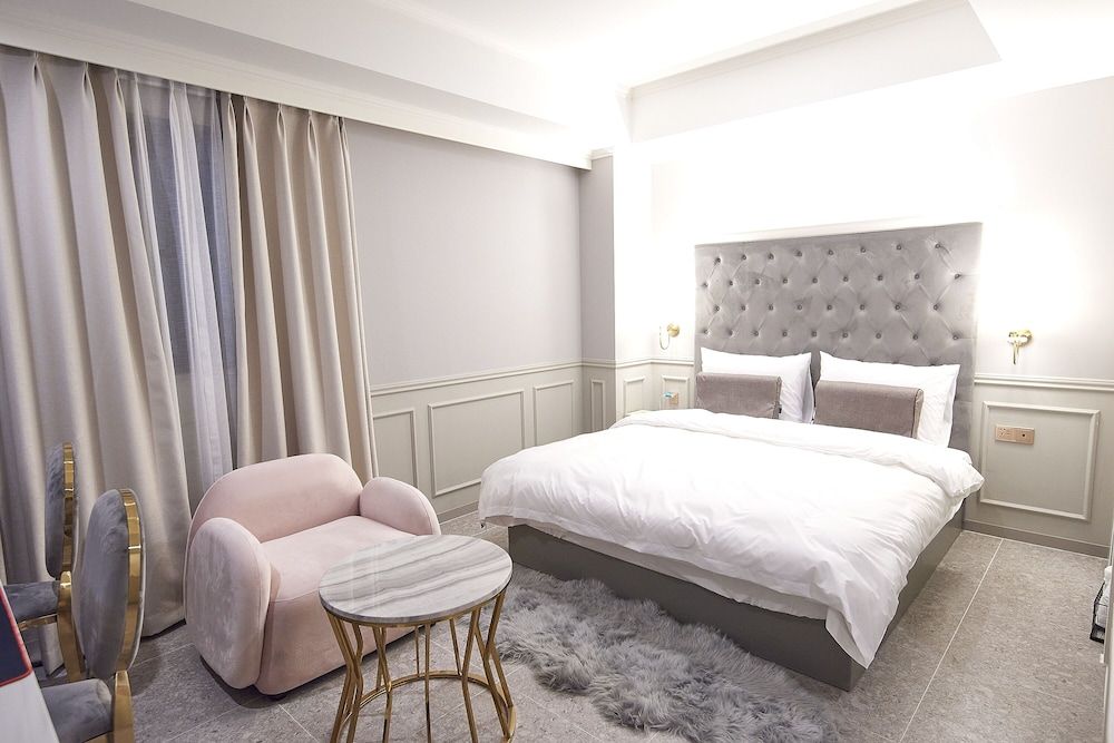 undefined Den Basta Signature Hotel 2