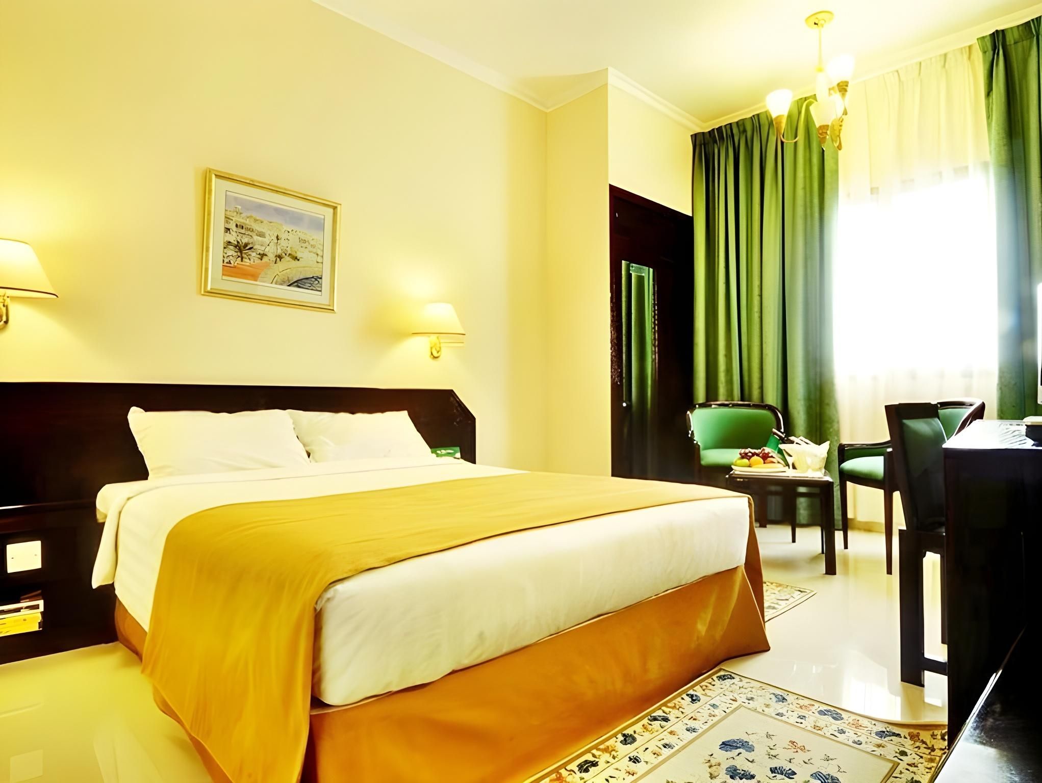 Hotel Al Madinah Holiday Double - 2 People
