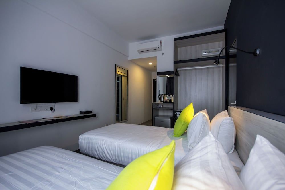 Manhattan Hotel Ipoh Superior Twin Room 2