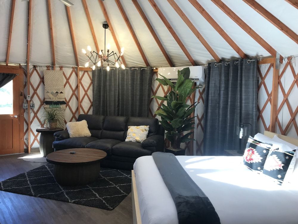Escalante Yurts Birch Yurt