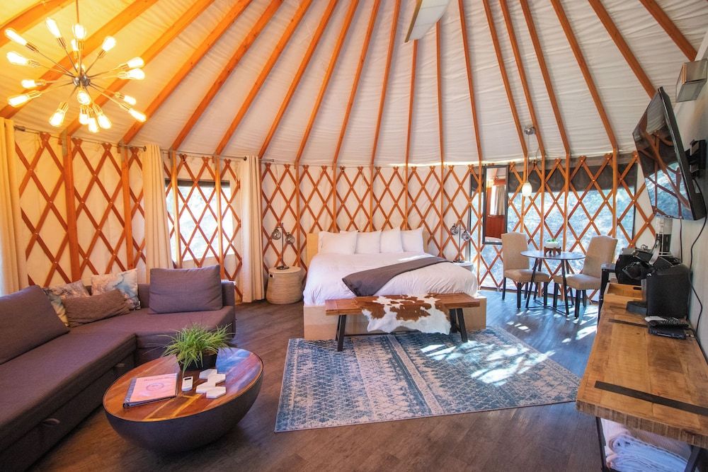 Escalante Yurts Aspen Yurt 2