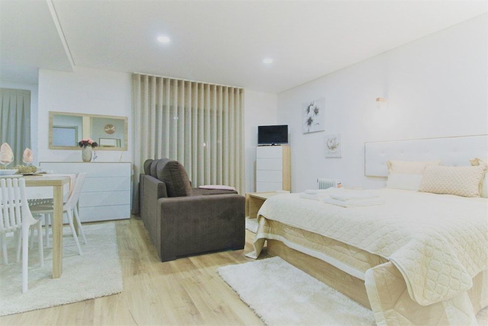 undefined Imperial Apartment 8