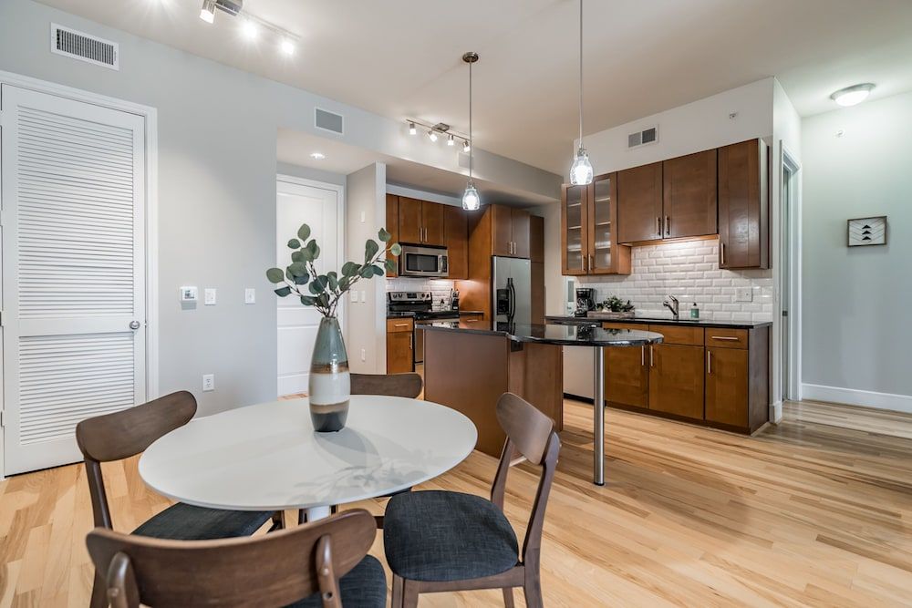 The Luxury Suites of Houston Comfort Suite, 1 Bedroom 4