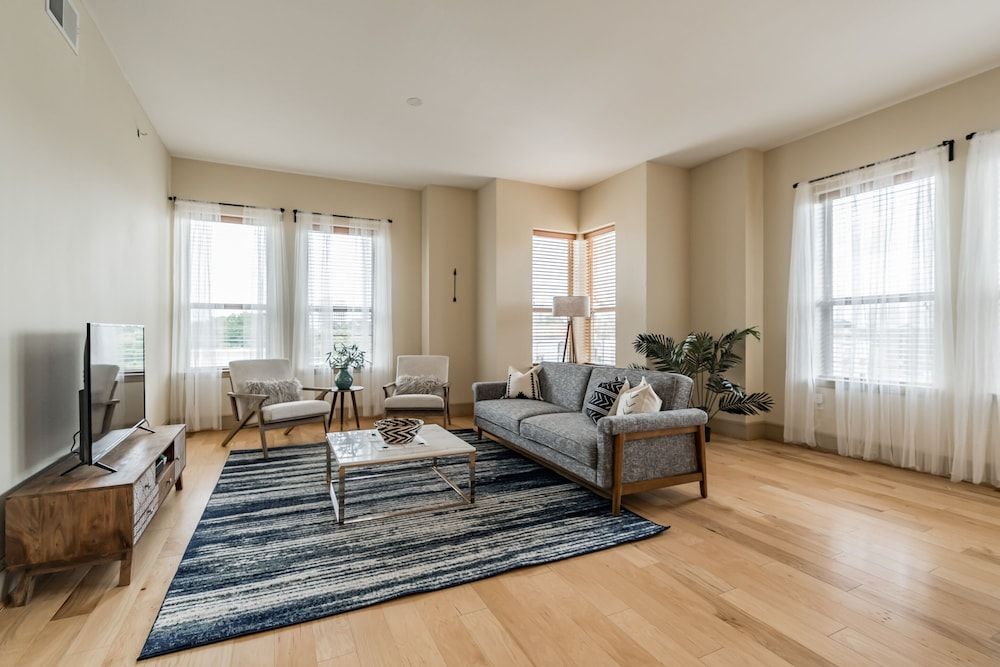 The Luxury Suites of Houston Classic Loft, 2 Bedrooms