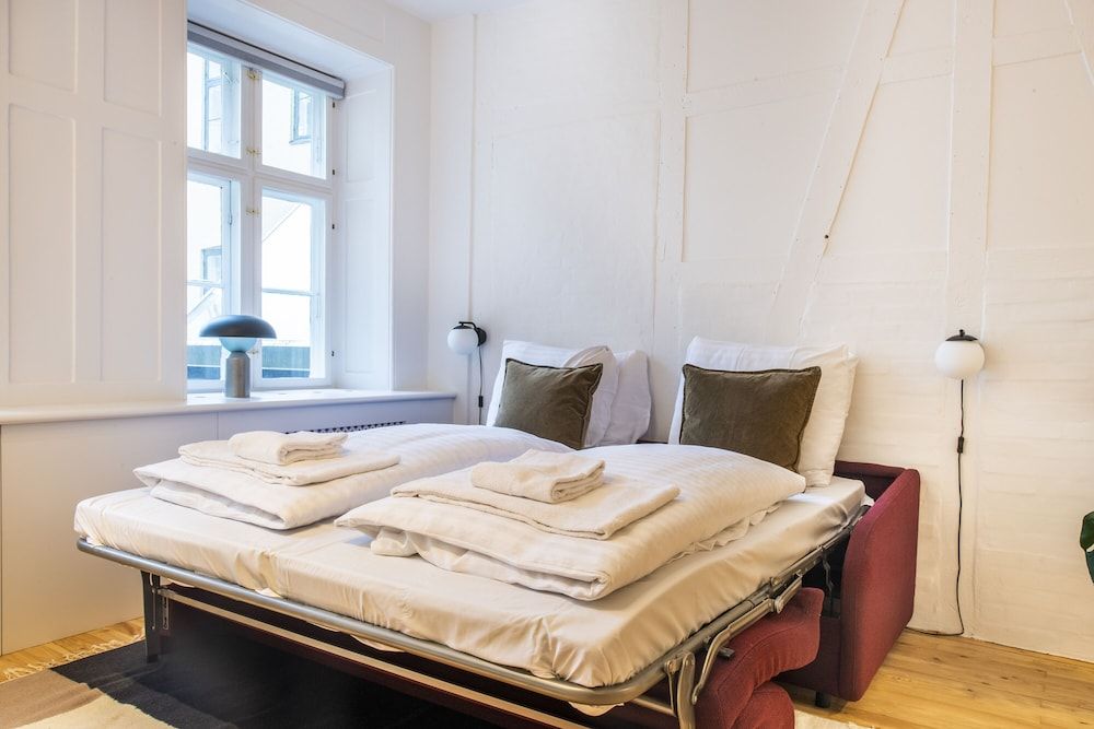 Town Hall apartments by Daniel&Jacob’s 2. floor 4