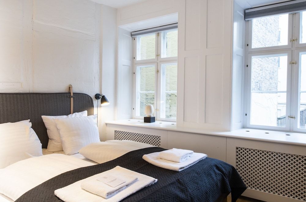 Town Hall apartments by Daniel&Jacob’s 2. floor