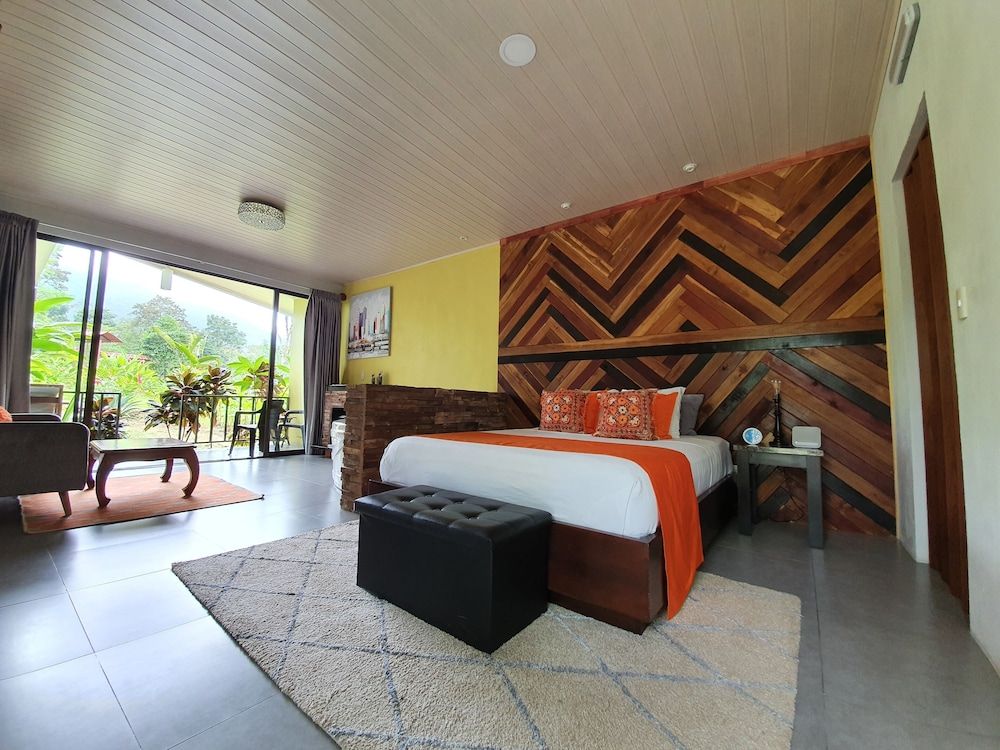 undefined Yellow Tree Suites 3