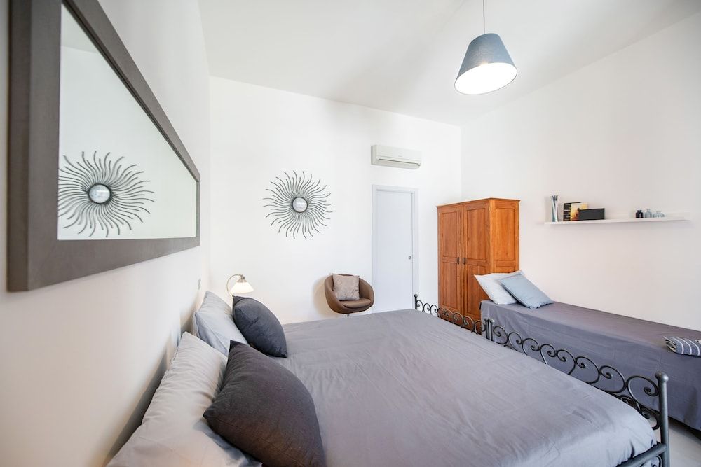 Prochytea Classic Triple Room 6