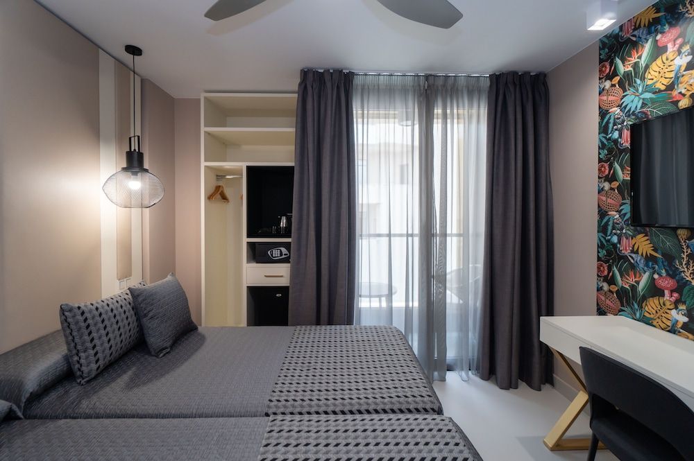 Hotel Perla Del Sur Classic Double or Twin Room 2