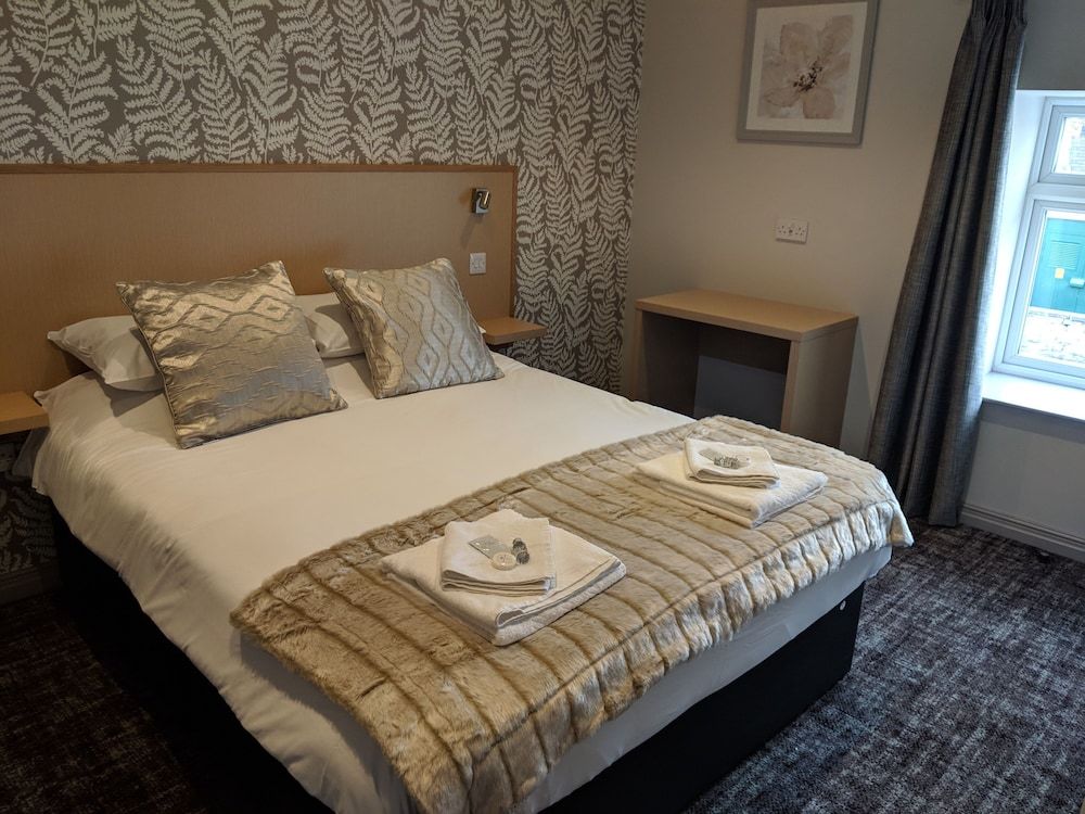 The Queens Head Superior Double Room, Ensuite (Superior Double Room) 2