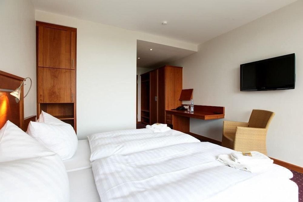 Hotel Im Park Basic Double Room, Ensuite 3