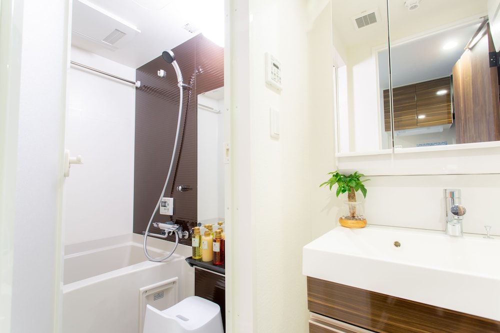 BON Kyoto Station Superior Twin Room 7