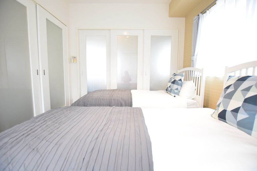 Bloom Nagahori Basic Apartment (Bloom Nagahori 604) 2