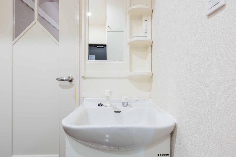 Bloom Nagahori Apartment (Bloom Nagahori 302) 14