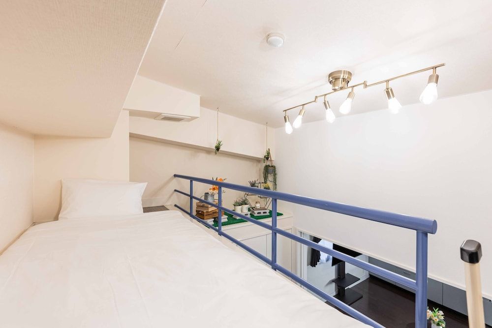 undefined Bloom Nagahori 9