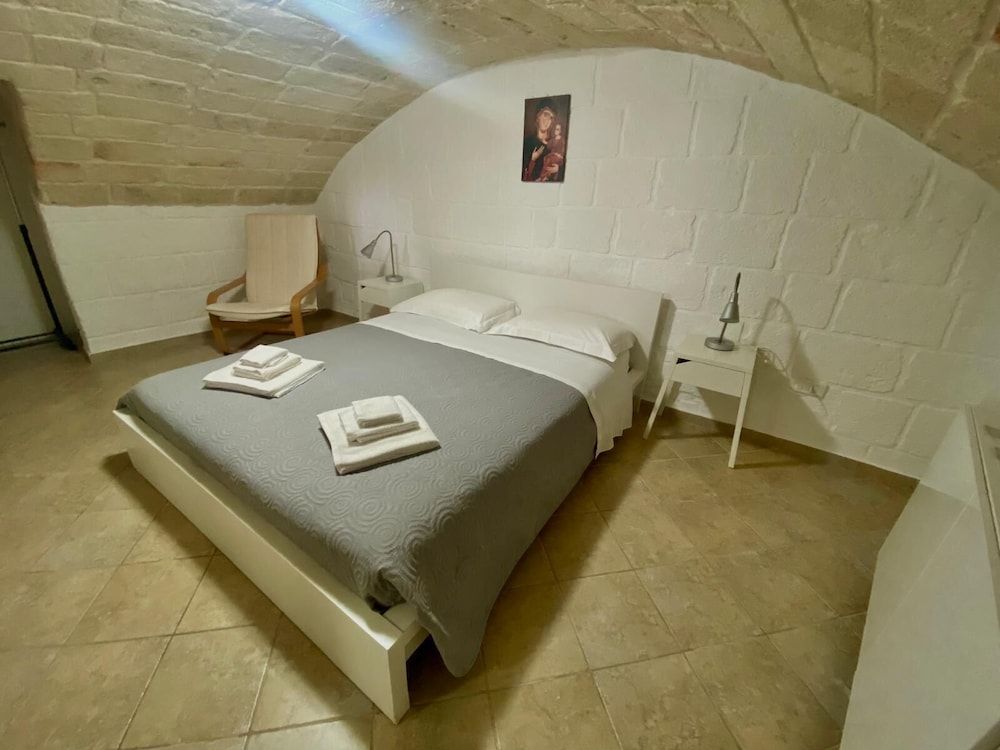 Basic Apartment, 1 Bedroom (Bomboniera)