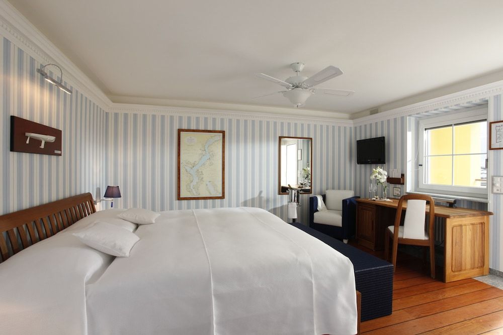 Standard Double Room, Partial Lake View (Maritime style)