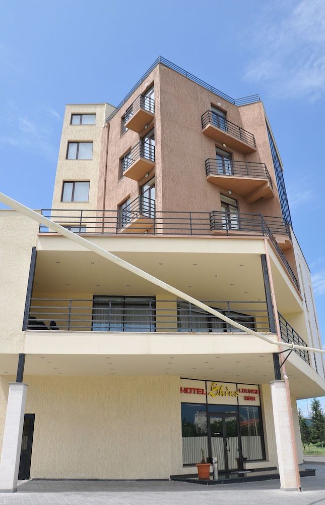 undefined Hotel Shine Palace 7