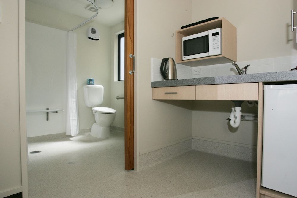 Bella Vista Motel Ashburton Standard Twin Room 4