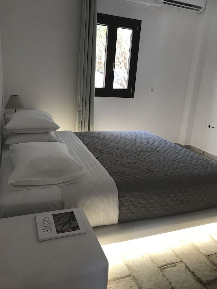 Elia Residences Santorini Apartment, 2 Bedrooms, Terrace 5