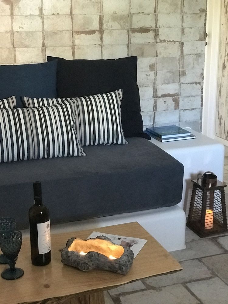 undefined Elia Residences Santorini 8